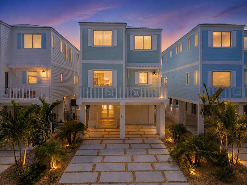 5 bedroom Single Family Residence at 111 Avenue D #2, Coco Plum Beach (54.5), Marathon — photo 5