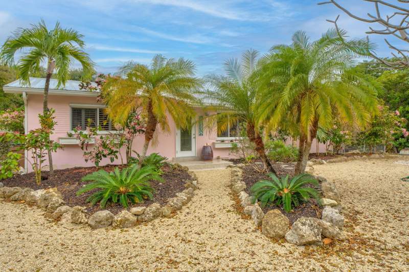 4 bedroom Single Family Residence at 30374 Oleander Boulevard, Palm Villa (30.5), Big Pine Key — photo 5