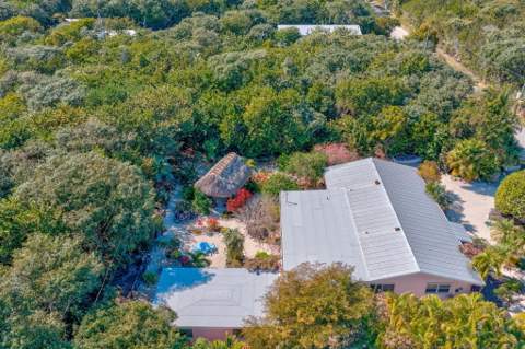 30374 Oleander Boulevard, Big Pine Key FL - photo 6 of 43