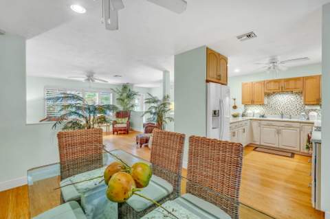 30374 Oleander Boulevard, Big Pine Key FL - photo 15 of 43