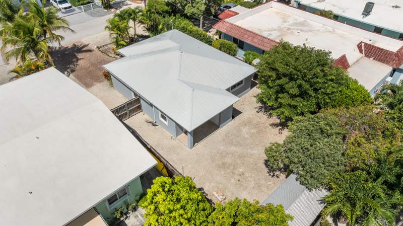 2 bedroom Single Family Residence at 124 Coral Avenue, Edenaire (90.5), Plantation Key — photo 4