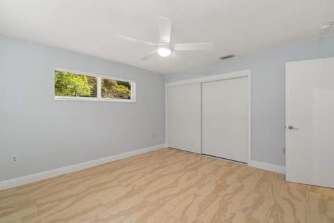 124 Coral Avenue, Plantation Key FL - photo 21 of 45