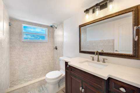 88500 Overseas Highway #407, Plantation Key FL - photo 11 of 40
