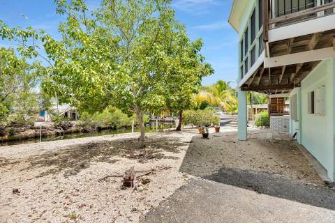 29207 Cypress Drive, Big Pine Key FL - photo 17 of 27