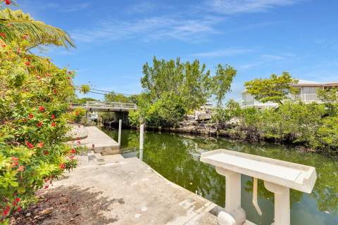 29207 Cypress Drive, Big Pine Key FL - photo 19 of 27