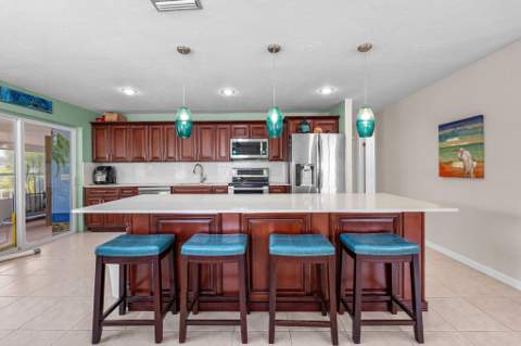 410 85Th Street Ocean, Marathon FL - photo 6 of 39