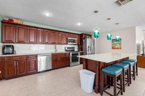 410 85Th Street Ocean, Marathon FL - photo 17 of 40