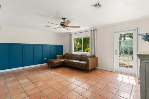 160 Ridge Street, Plantation Key FL - photo 23 of 36