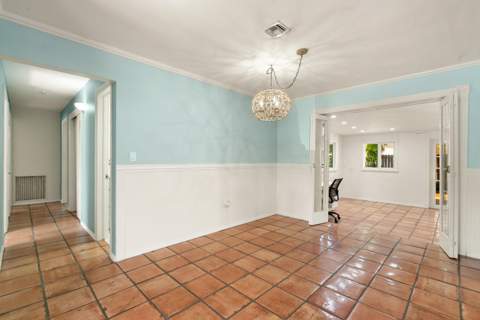160 Ridge Street, Plantation Key FL - photo 24 of 36