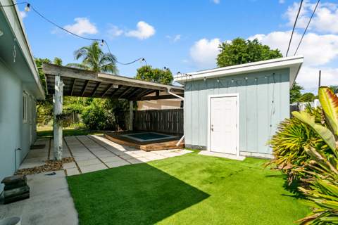 160 Ridge Street, Plantation Key FL - photo 18 of 36