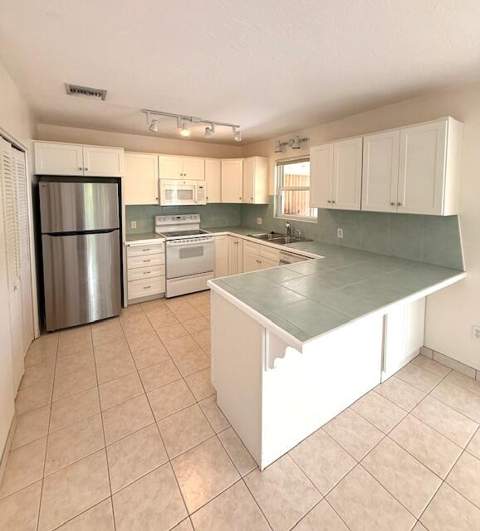 1297 73rd Street #Ocean, Marathon FL - photo 11 of 43