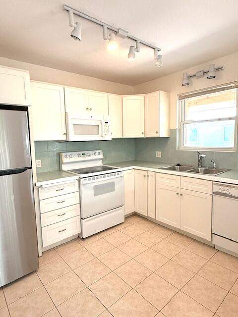 1297 73rd Street #Ocean, Marathon FL - photo 12 of 43