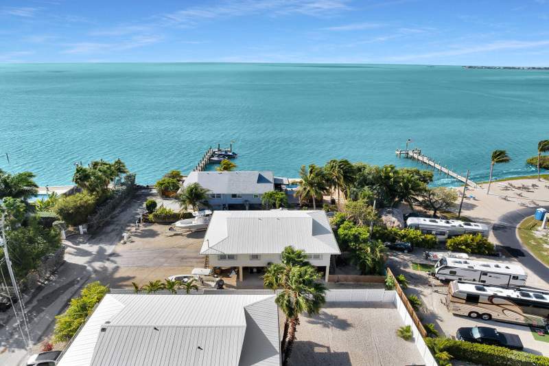 2 bedroom Half Duplex at 1297 73rd Street #Ocean, Reimann's Sub (51.0), Marathon — photo 4