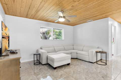 750 Madrid Road, Key Largo FL - photo 14 of 40