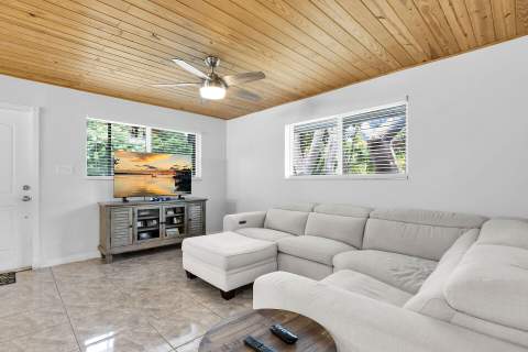 750 Madrid Road, Key Largo FL - photo 15 of 40