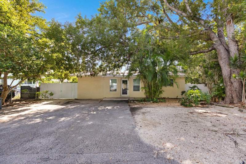 3 bedroom Single Family Residence at 980 Oleander Road, Winston Park (102.0), Key Largo — photo 2