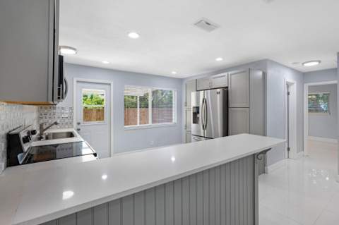 980 Oleander Road, Key Largo FL - photo 7 of 37