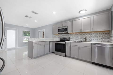 980 Oleander Road, Key Largo FL - photo 10 of 37