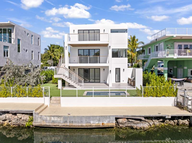 4 bedroom Single Family Residence at 124 Orchid Street, Plant Tropical Park (91.0), Plantation Key — photo 4