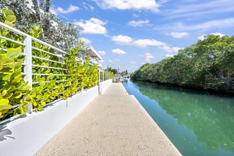 124 Orchid Street, Plantation Key FL - photo 8 of 63