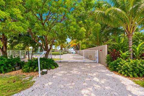 75433 Overseas Highway, Lower Matecumbe FL - photo 13 of 55