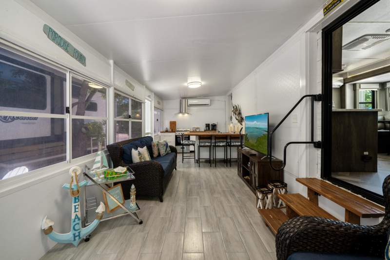 2 bedroom Mobile Home at 101551 Overseas Highway ## 165, Key Largo Kampground (101.5), Key Largo — photo 4