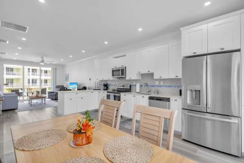 501 E Ocean Drive #9, Key Colony FL - photo 12 of 46