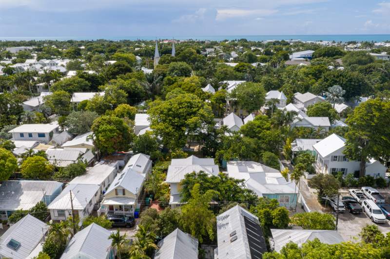 3 bedroom Single Family Residence at 728 Poor House Lane, Old Town - Unrecord (1.0), Key West — photo 5