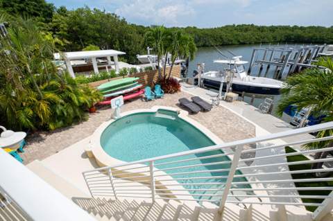 148 Riviera Drive, Plantation Key FL - photo 22 of 65