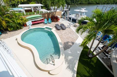 148 Riviera Drive, Plantation Key FL - photo 8 of 65