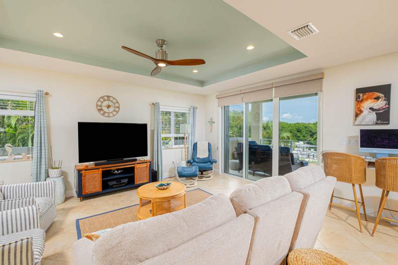 3 bedroom Single Family Residence at 148 Riviera Drive, Fontaine Lake (90.0), Plantation Key — photo 5