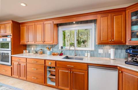 148 Riviera Drive, Plantation Key FL - photo 13 of 65