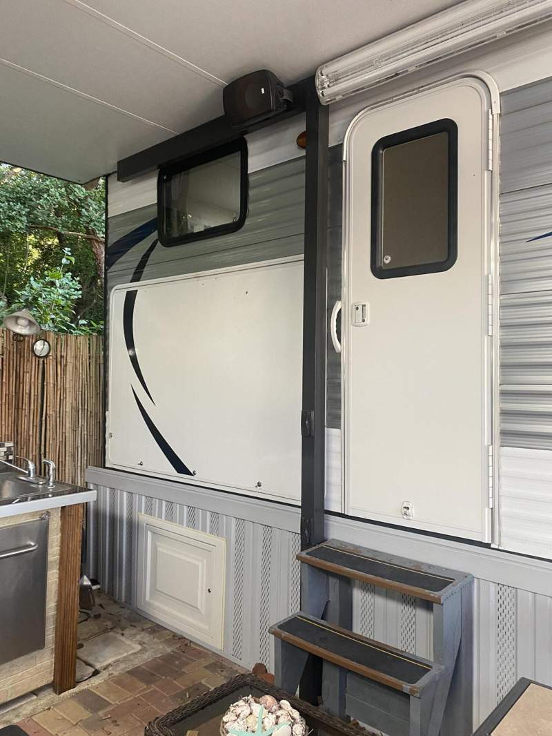 2 bedroom Mobile Home at 325 Calusa Street #120, Calusa Campground (101.5), Key Largo — photo 2