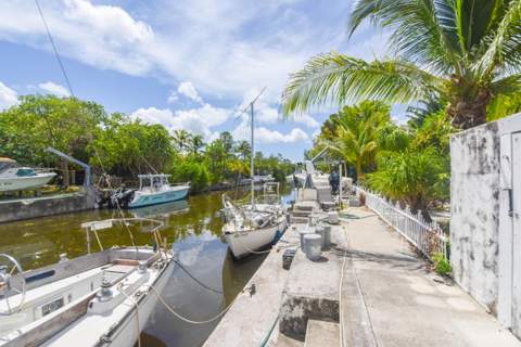 545 Ixora Drive, Big Pine Key FL - photo 24 of 30