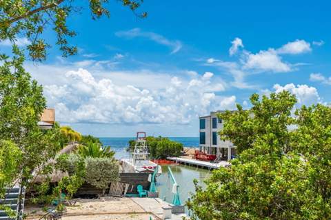 912 Lobster Lane, Key Largo FL - photo 24 of 43