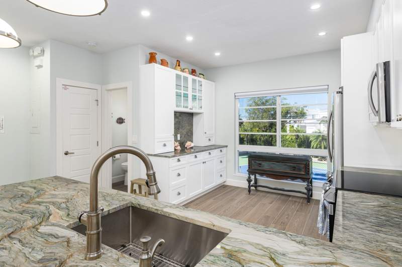 2 bedroom Condominium at 117 Coco Plum Drive #D2, Shores, The (54.5), Marathon — photo 5