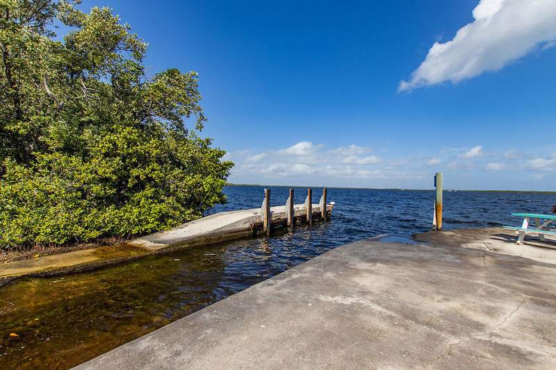 2 bedroom Mobile Home at 101 1St Court, Key Largo Trlr Village (101.5), Key Largo — photo 4