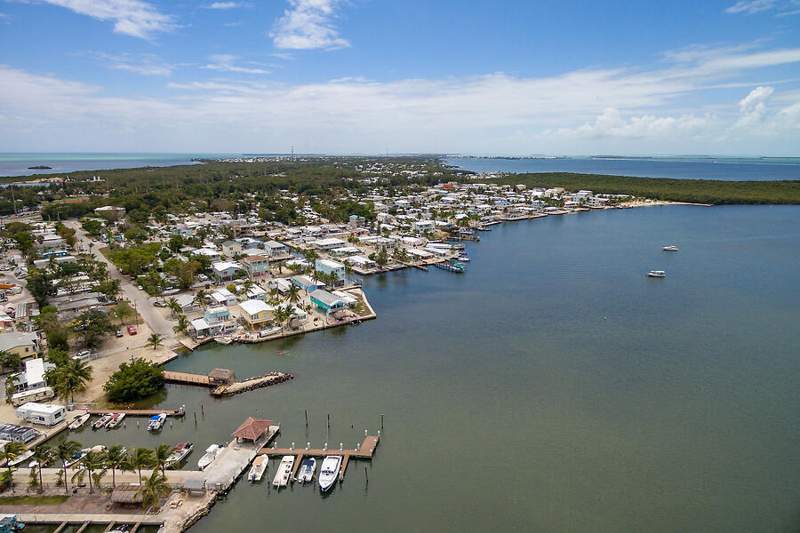 2 bedroom Mobile Home at 101 1St Court, Key Largo Trlr Village (101.5), Key Largo — photo 5