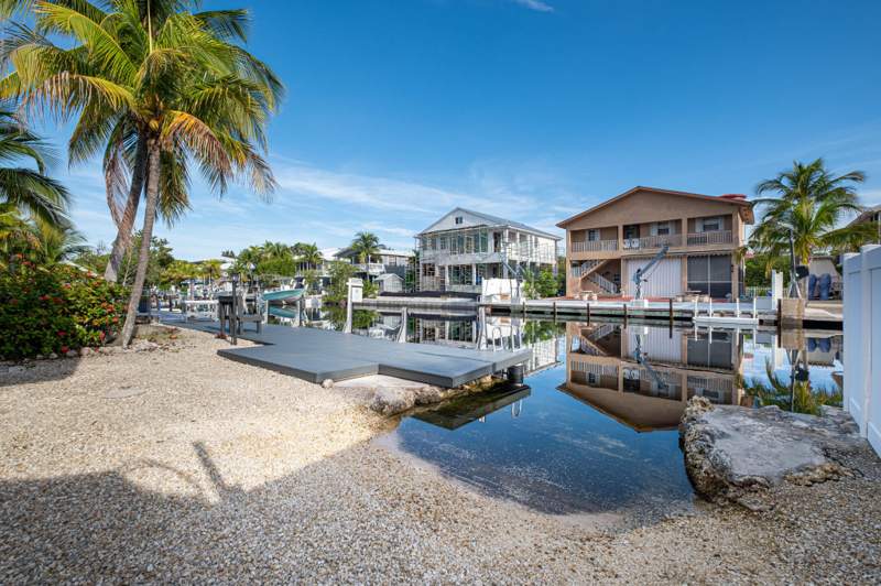 3 bedroom Single Family Residence at 126 3rd Lane, Winston Waterway (102.0), Key Largo — photo 3
