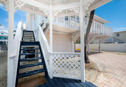126 3rd Lane, Key Largo FL - photo 12 of 44
