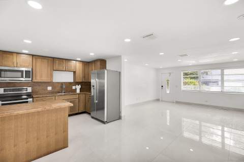 664 Colson Drive, Key Largo FL - photo 10 of 43
