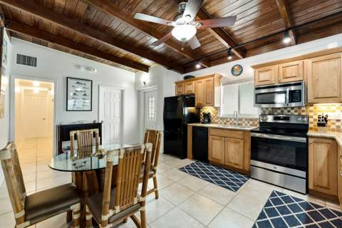 8 7Th Street, Key Colony FL - photo 17 of 48