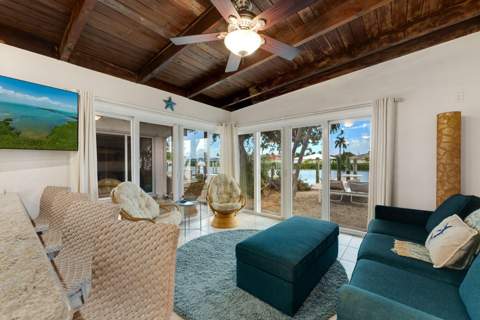 8 7Th Street, Key Colony FL - photo 13 of 48