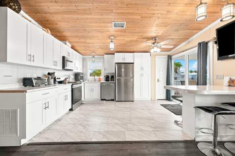 701 Spanish Main Drive #123, Cudjoe Key FL - photo 14 of 38