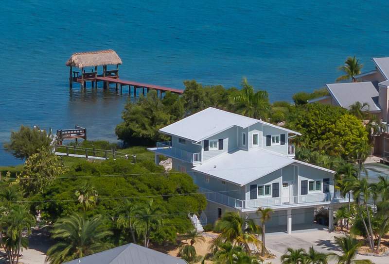 4 bedroom Single Family Residence at 355 Stirrup Key Boulevard, Stirrup Key Sub (52.5), Marathon — photo 3