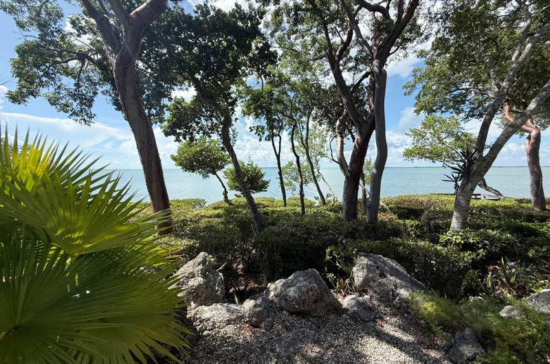 2 bedroom Townhouse at 96000 Overseas Highway #Cc2, Buttonwood Bay (96.0), Key Largo — photo 2