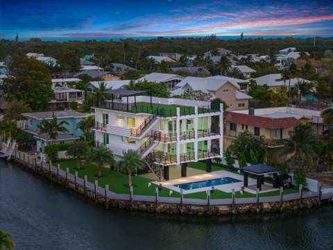 265 Pueblo Street, Plantation Key FL - photo 10 of 87