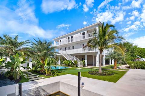 195 Ojibway Avenue, Plantation Key FL - photo 15 of 109