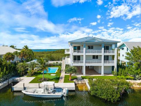 195 Ojibway Avenue, Plantation Key FL - photo 20 of 109