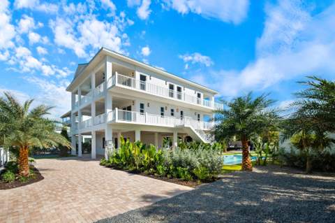 195 Ojibway Avenue, Plantation Key FL - photo 14 of 109